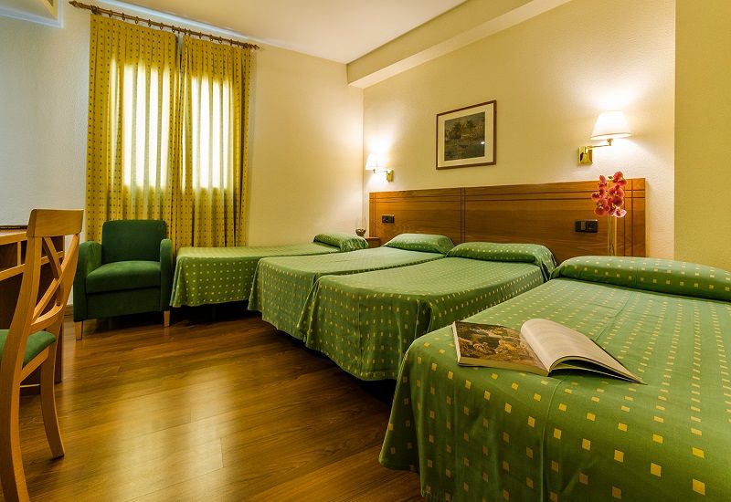 Yit Conquista De Toledo Hotel Exterior photo